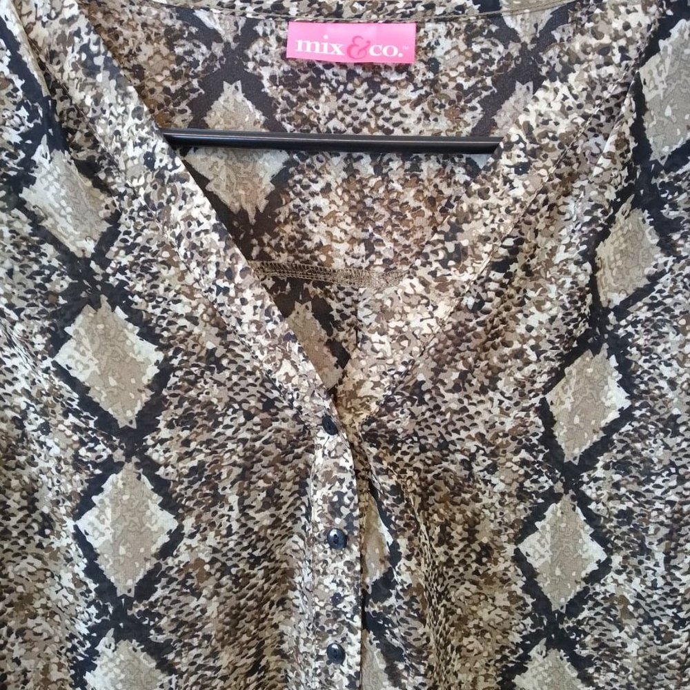 Snake Skin Patterned Blouse - Picture 5 of 6